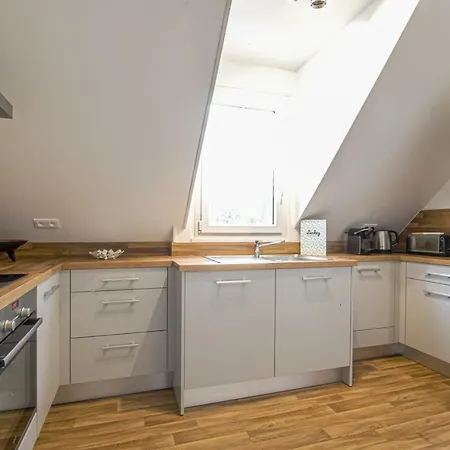 Luckey Homes - Rue D'eterville Apartament